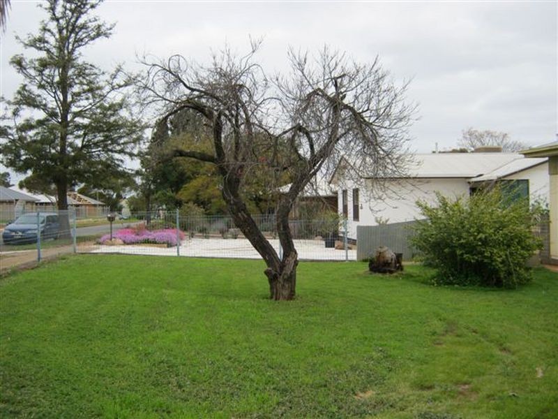 11 Patterson Road, Elizabeth Park SA 5113