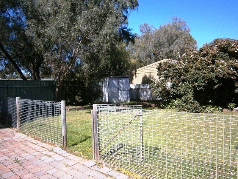 27 Mildara Avenue, Paralowie SA 5108