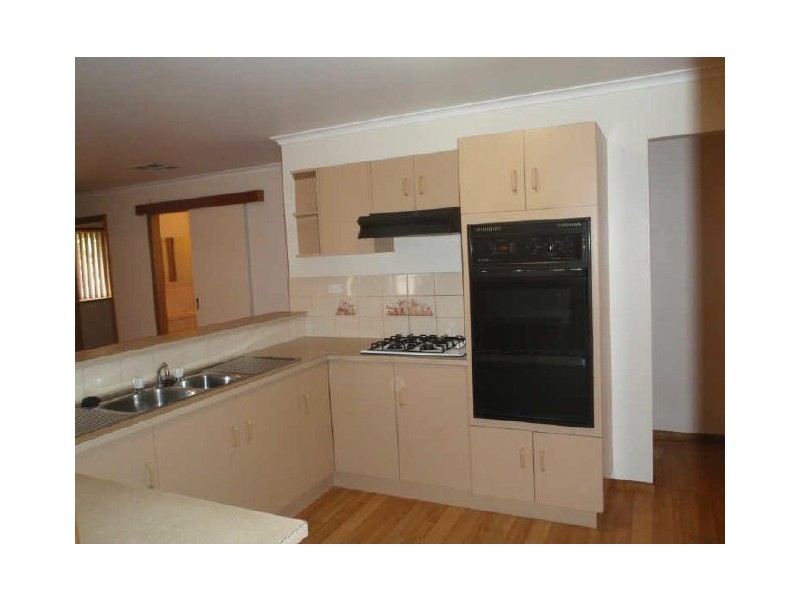 3 Sandalwood Court, Salisbury Heights SA 5109