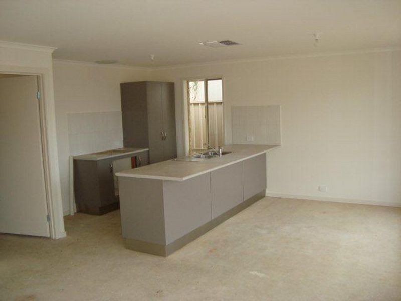 94a McKenzie Road, Elizabeth Downs SA 5113