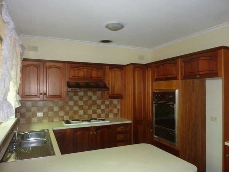 11 Darrell Street, Evanston Park SA 5116