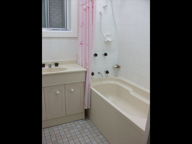 7 Chiselbury Road, Elizabeth Vale SA 5112