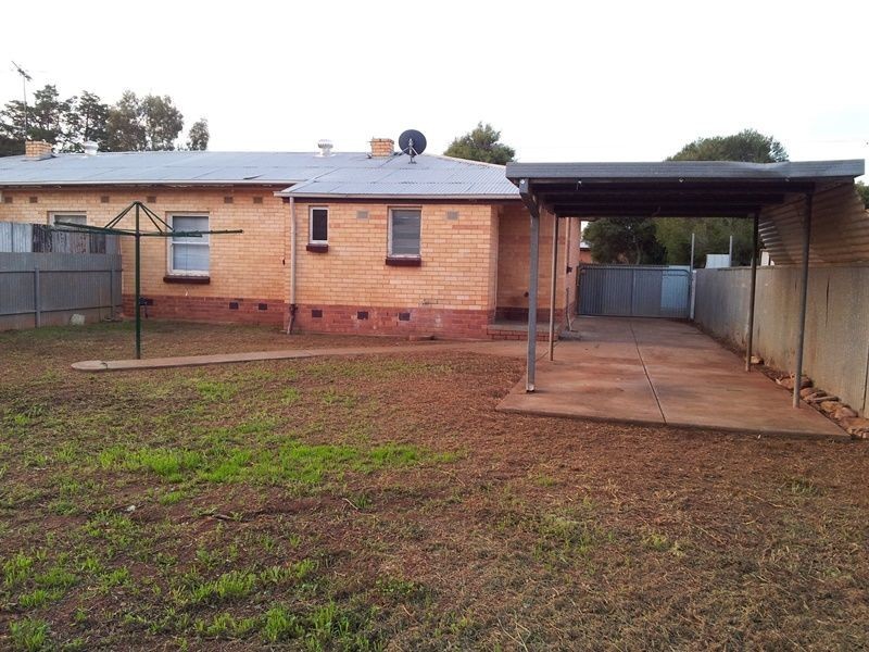 7 Peacemarsh Road, Davoren Park SA 5113