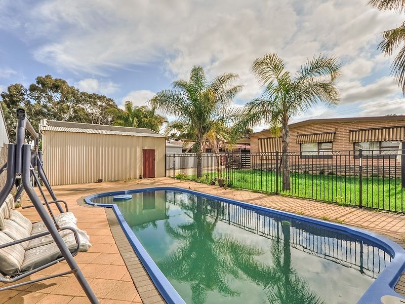 16 OBrien Avenue, Salisbury Downs SA 5108