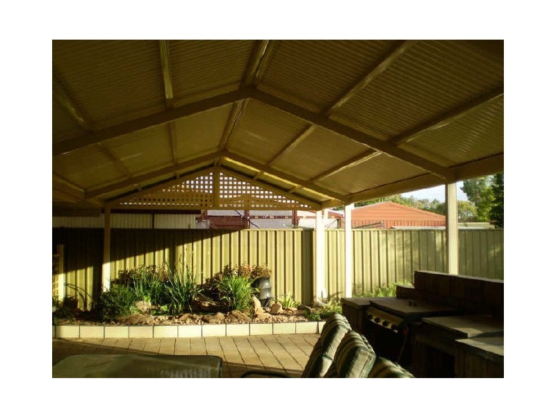 9 Teresa Court, Paralowie SA 5108