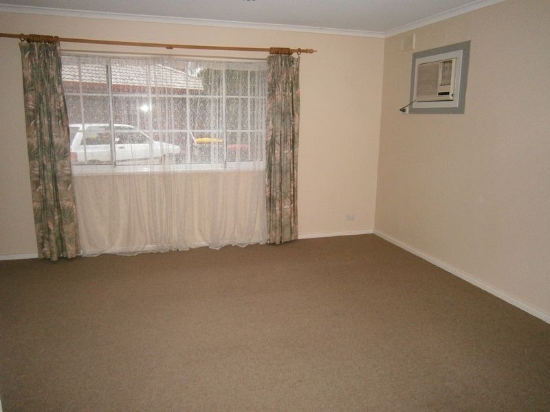 2/34 Gondola Grove, Para Hills SA 5096