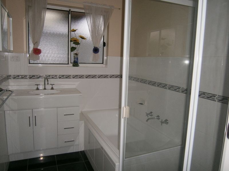 2/34 Gondola Grove, Para Hills SA 5096