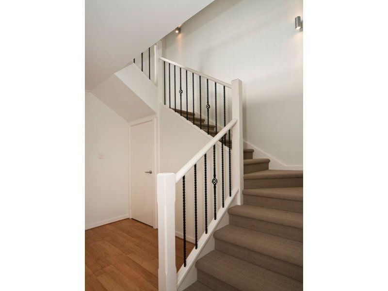 2 MacMillan Avenue, Mawson Lakes SA 5095