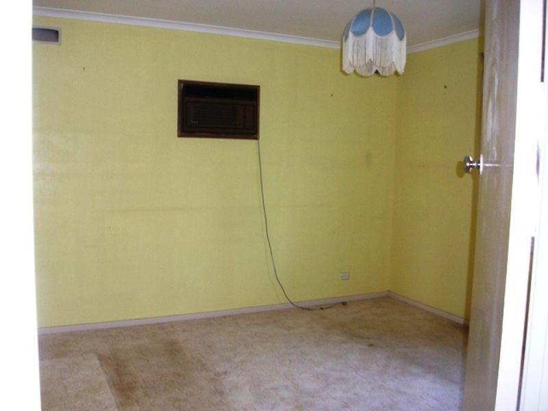 16 Seaborough Road, Elizabeth Park SA 5113