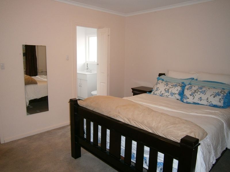 7 Rosewall Ave, Gulfview Heights SA 5096