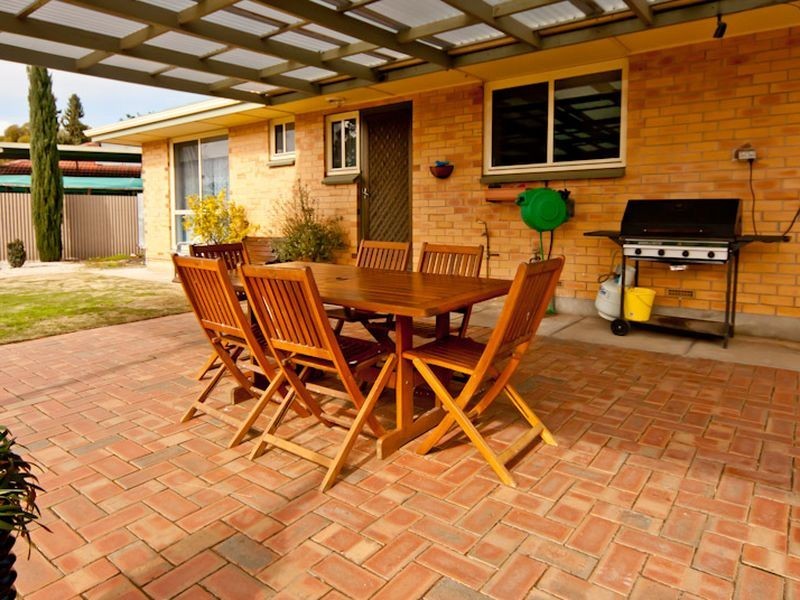 5 Lincoln Avenue, Parafield Gardens SA 5107
