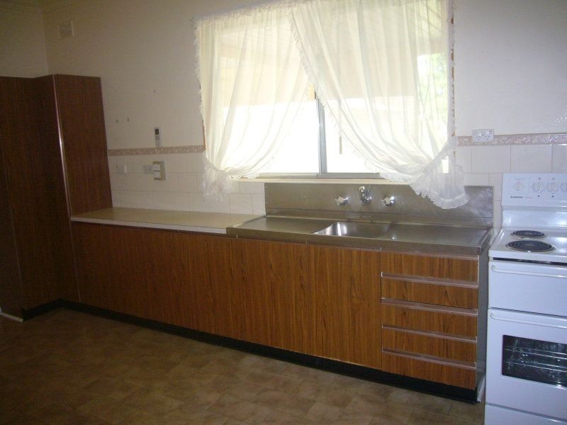 22 Winklebury Road, Elizabeth Vale SA 5112