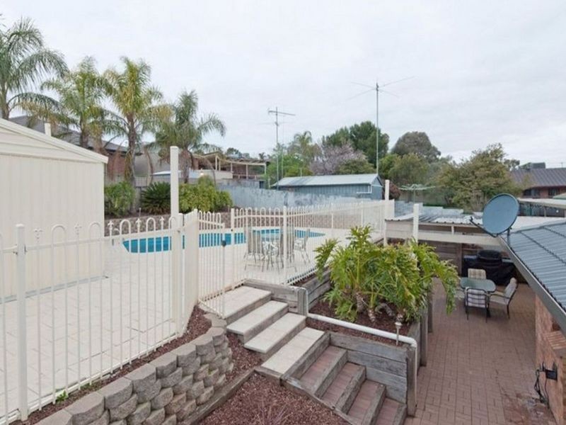 15 Kosmina Avenue, Hillbank SA 5112