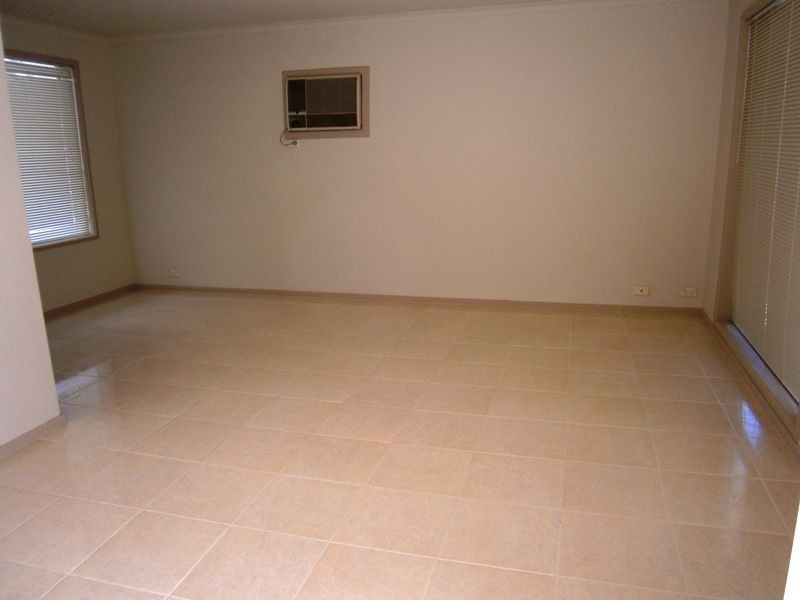 6 St. Alfred Drive, Parafield Gardens SA 5107