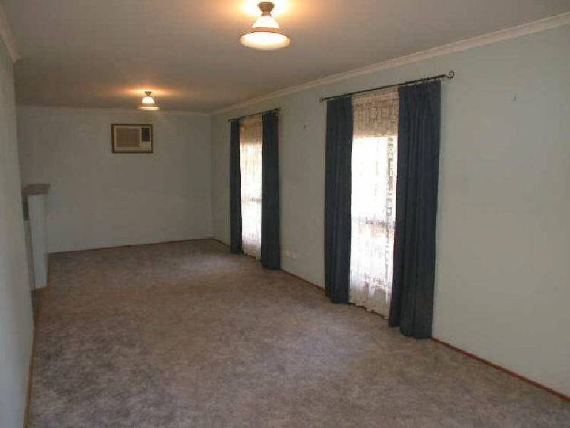 1 Bayonet Drive, Paralowie SA 5108