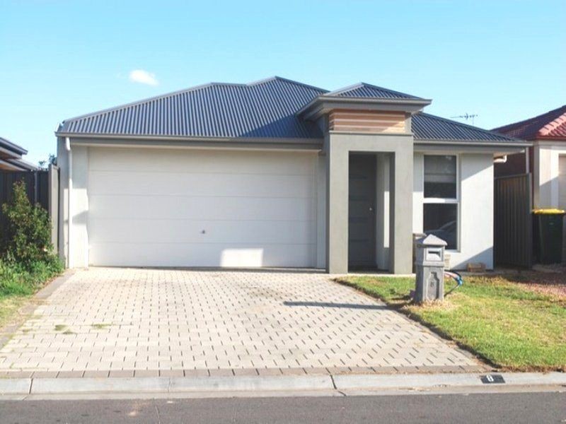 8 Wattlebird Drive, Burton SA 5110