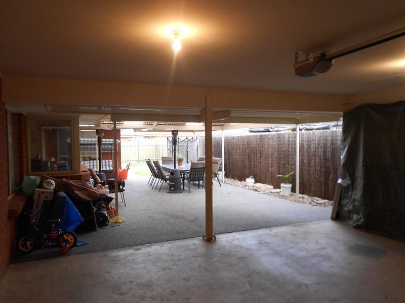 15 Eton Drive, Andrews Farm SA 5114