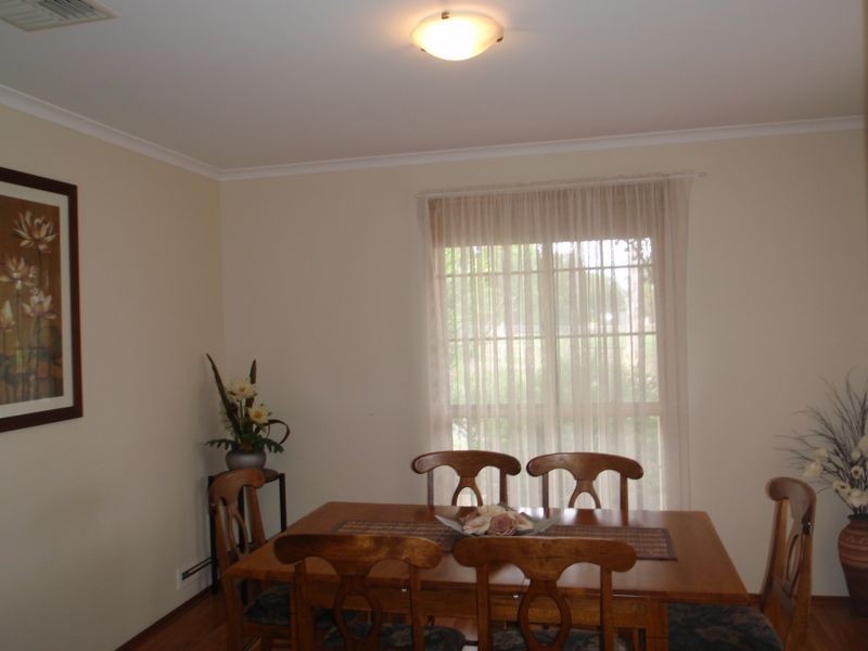 17 Brisbane Drive, Salisbury Heights SA 5109