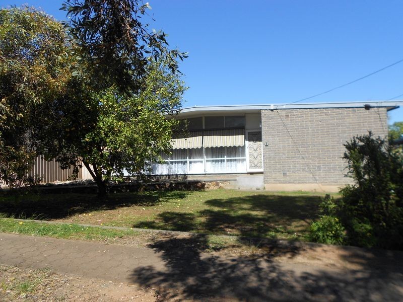 11 Richard Street, Para Hills SA 5096