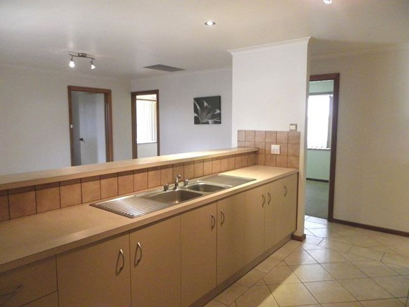 1 Blakiston Court, Paralowie SA 5108