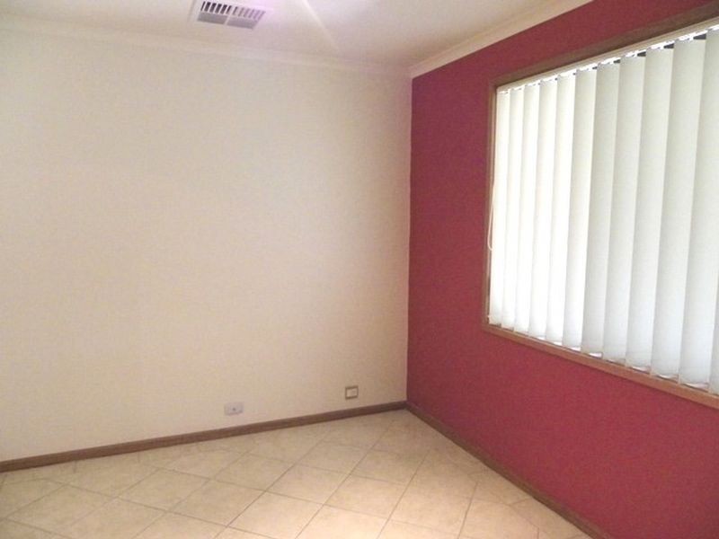 1 Blakiston Court, Paralowie SA 5108