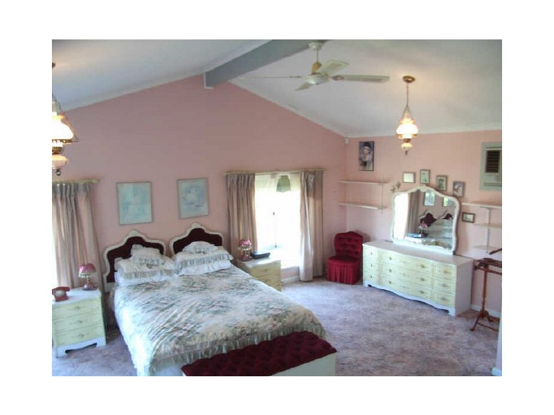 20 Allen Drive, Para Hills SA 5096