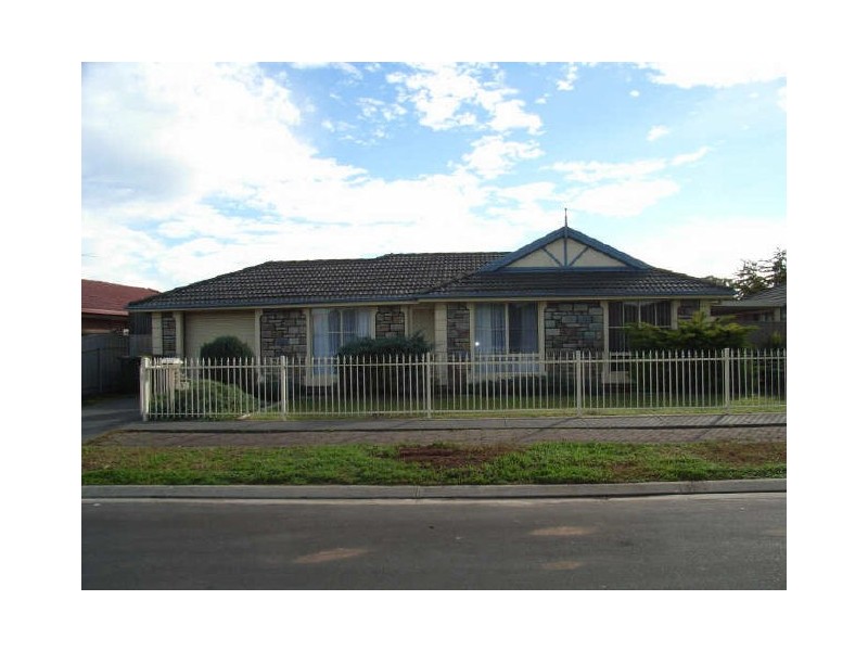 5 Tregenza Court, Parafield Gardens SA 5107