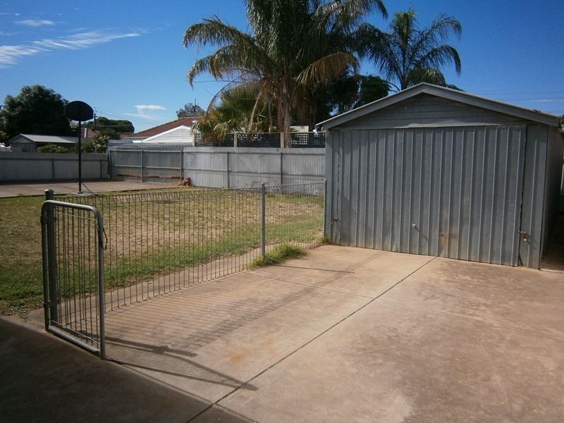 6 Miriam Road, Parafield Gardens SA 5107