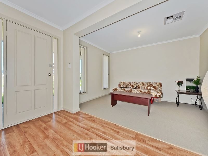 24 Queen Street, Paralowie SA 5108