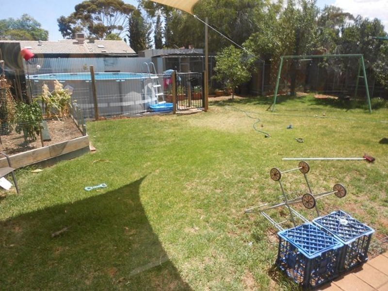 21 Douglas Street, Elizabeth Downs SA 5113