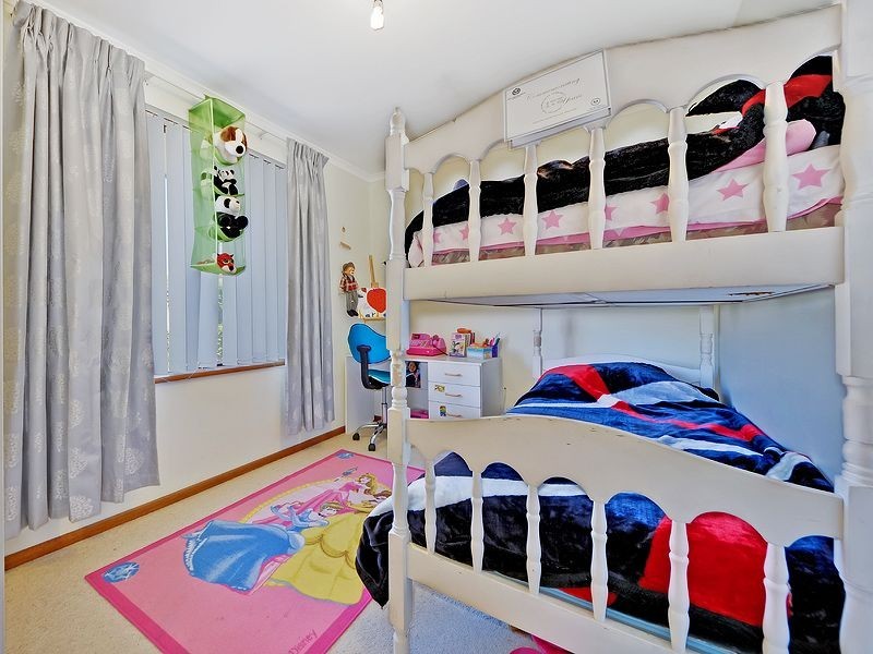 22b Paramount Ave, Salisbury Downs SA 5108