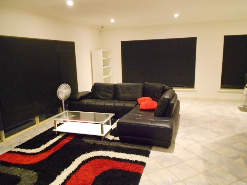 2 Tabard Ave, Brompton SA 5007