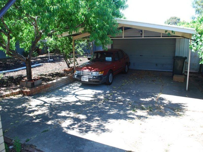 17 Shakespeare Way, Para Hills SA 5096