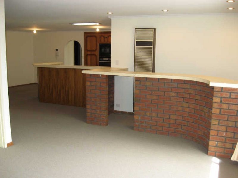 12 Shepley Crescent, Burton SA 5110