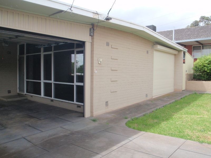 28 Goodwin Court, Para Hills SA 5096