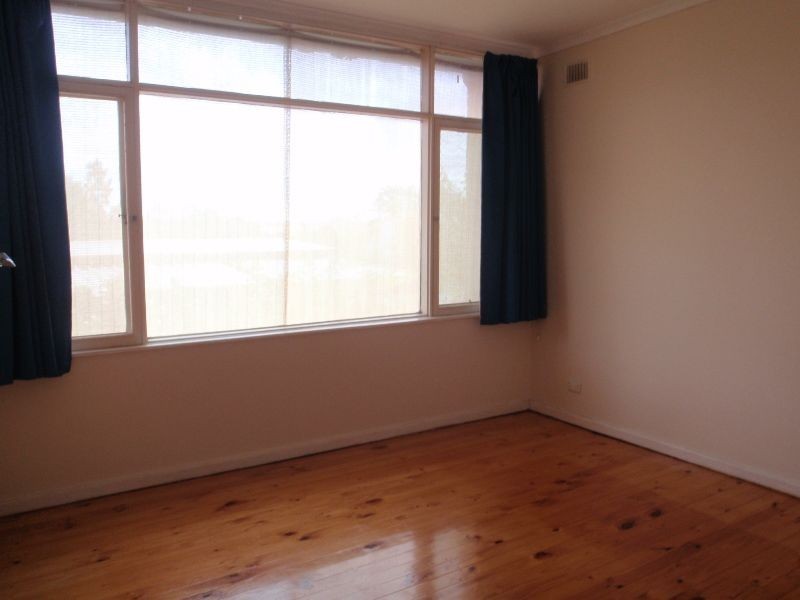 28 Goodwin Court, Para Hills SA 5096