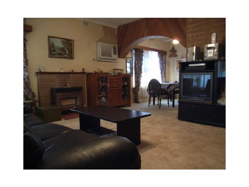26 Paramount Road, Salisbury Downs SA 5108
