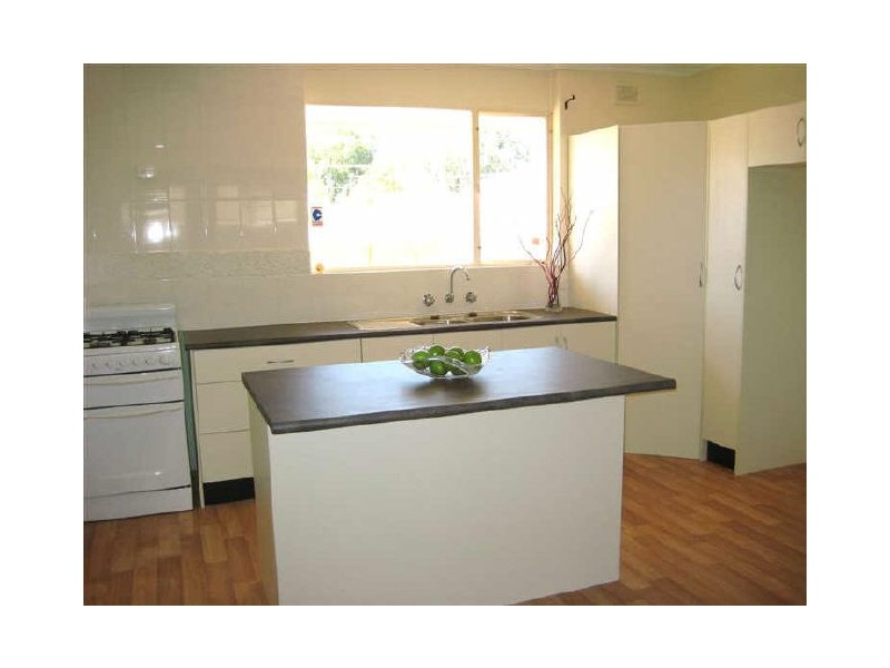 8 Benaud Avenue, Salisbury East SA 5109