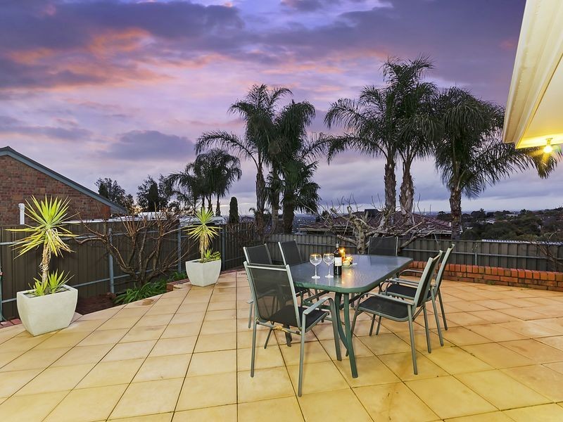 25 Baldwin Court, Wynn Vale SA 5127