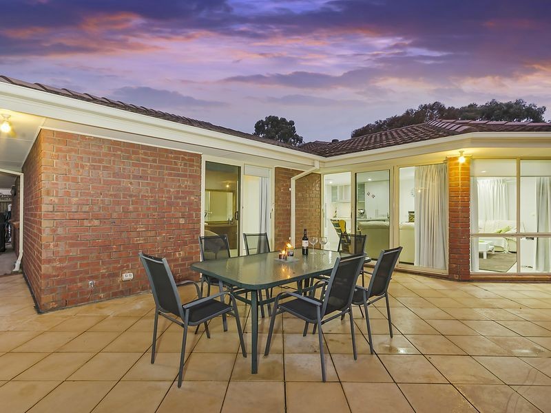 25 Baldwin Court, Wynn Vale SA 5127