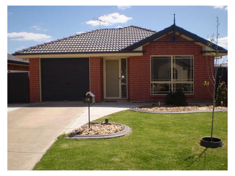12 Caroline Drive, Paralowie SA 5108