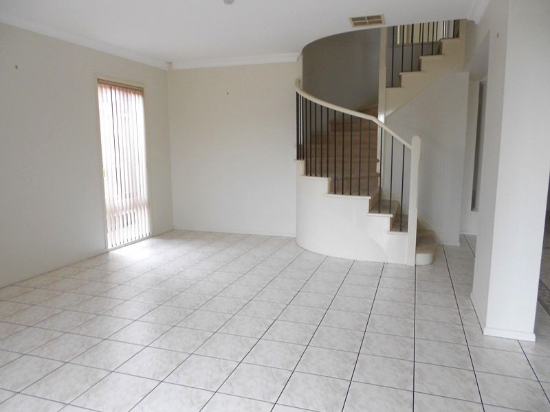 7 Lakeview Drive, Parafield Gardens SA 5107