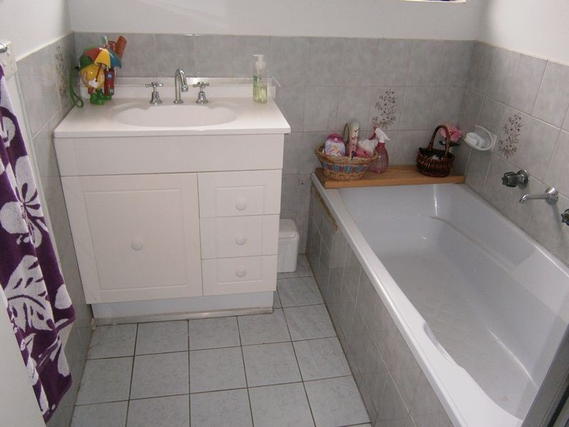 22a Oak Avenue, Burton SA 5110