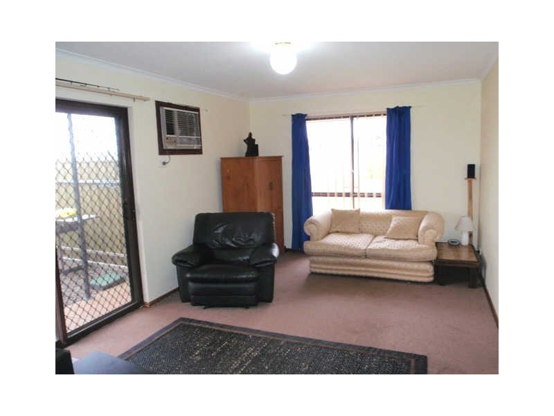 27a & 27b Augusta Court, Burton SA 5110