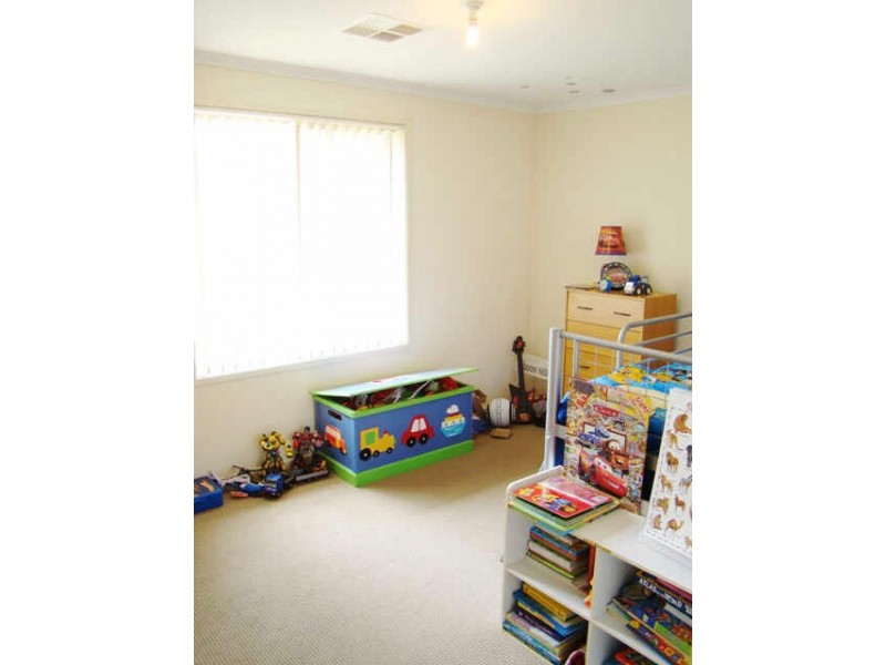 5 Westbourne Street, Burton SA 5110