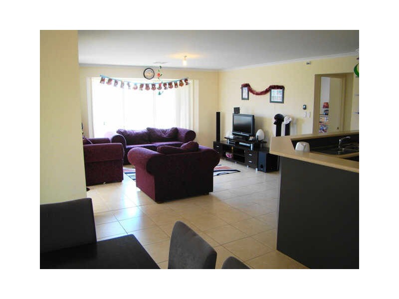5 Westbourne Street, Burton SA 5110