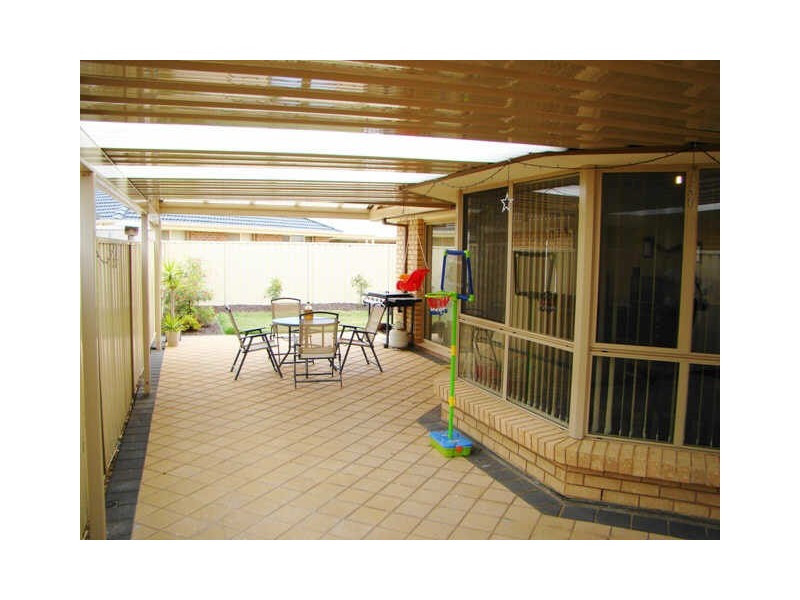 5 Westbourne Street, Burton SA 5110
