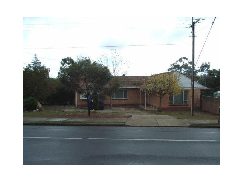1 Bolton Road, Para Hills SA 5096