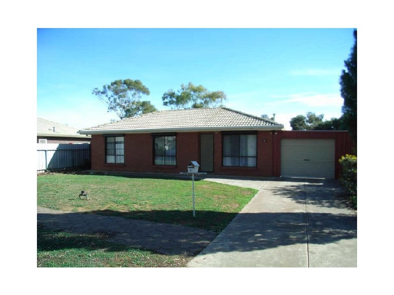 11 Alan Crescent, Burton SA 5110