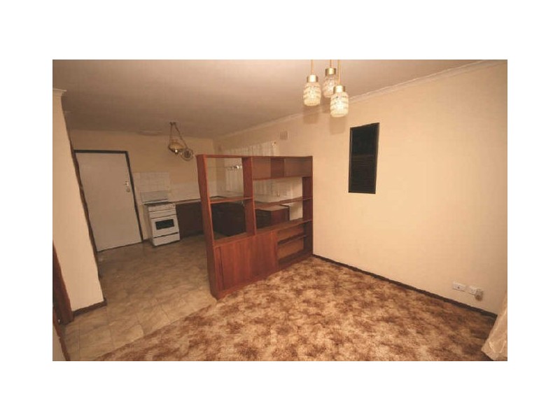 4 Gondola Grove, Para Hills SA 5096